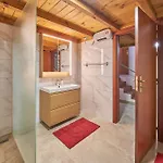 Casa Agostinho - With Private Pool Near Coimbra Holiday home Graca